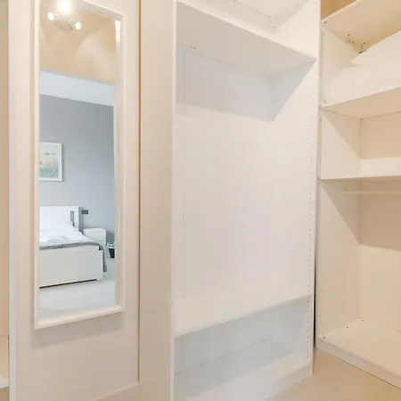 Guest Host - Parco Trotter Cosy شقة ميلان