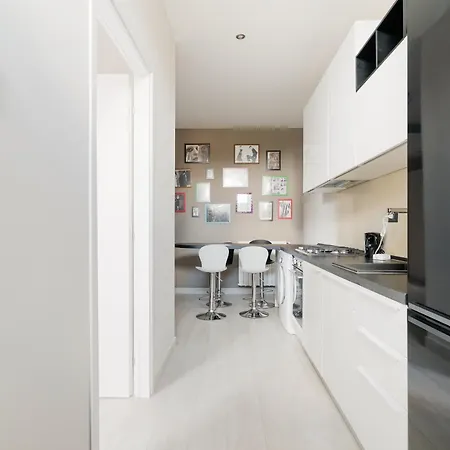 Guest Host - Parco Trotter Cosy * Milán